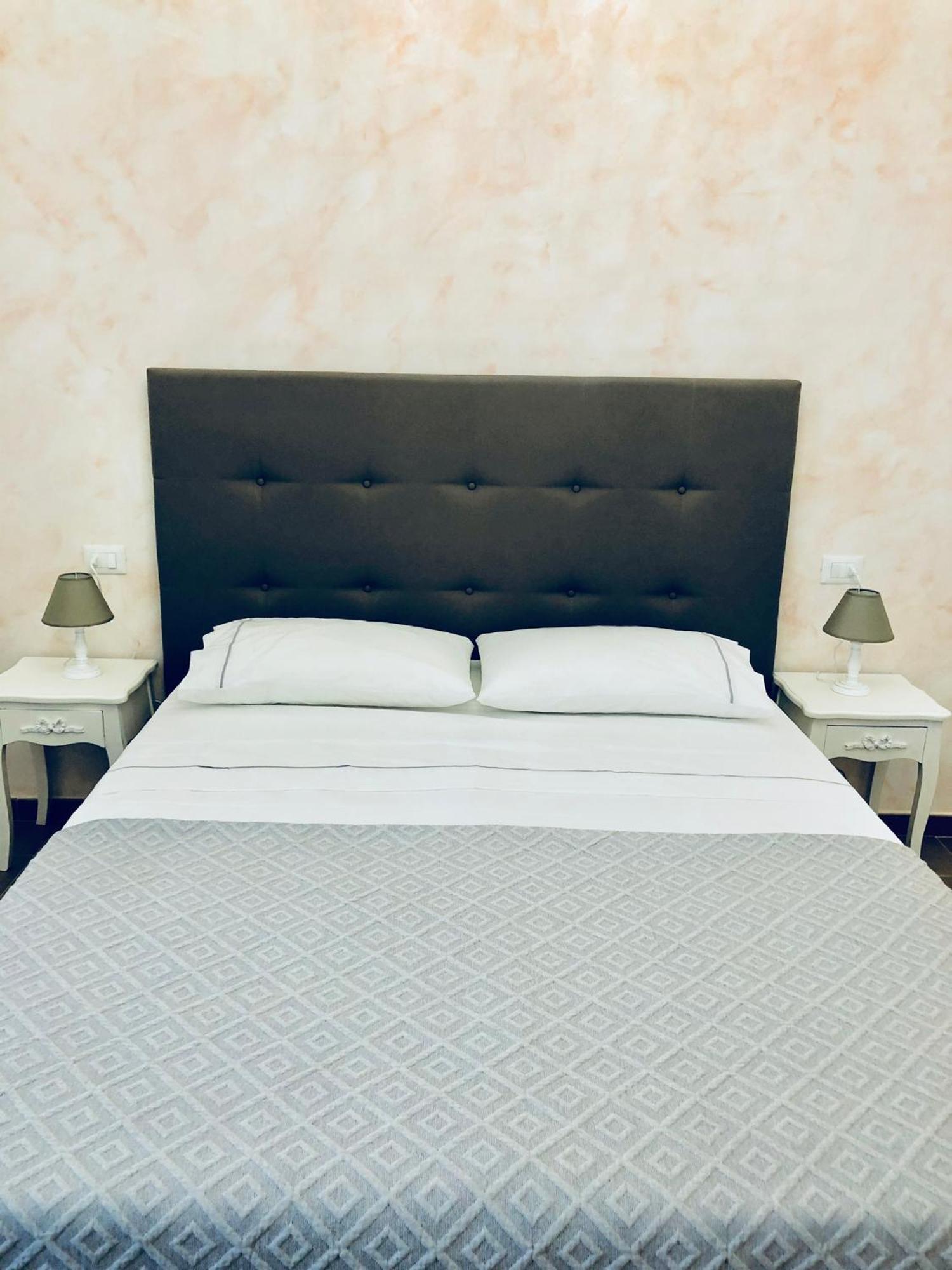 רומא S.Apollonia Suite Trastevere מראה חיצוני תמונה