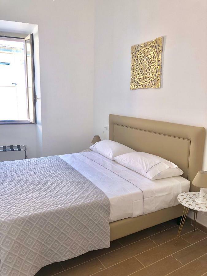 רומא S.Apollonia Suite Trastevere מראה חיצוני תמונה
